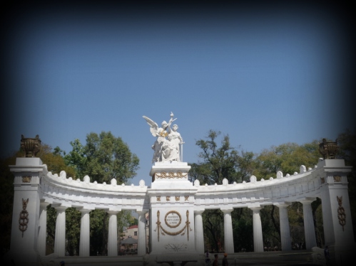 Juarez Anıtı