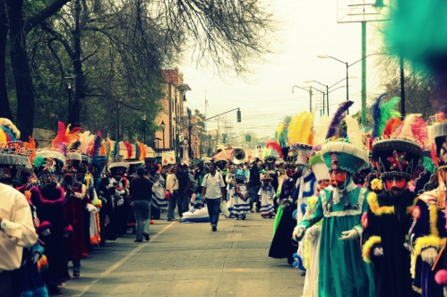Xochimilco'da denk geldiğimiz dini tören